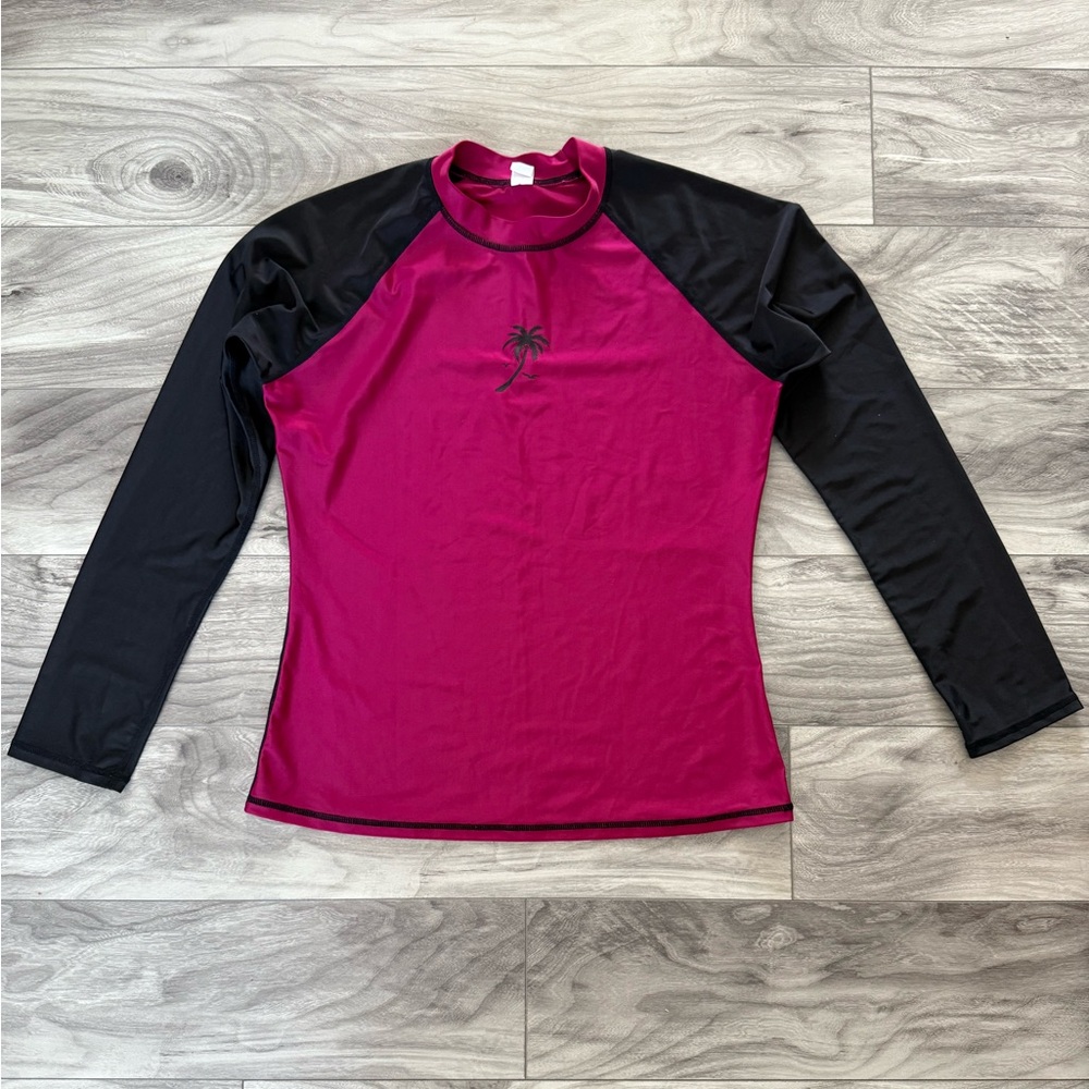 Women’s Swim Rashguard NWOT! Size L